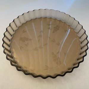 Arcopal France Translucent Smoky Brown Glass Fluted Tart Quiche Dish 10 1/2inW